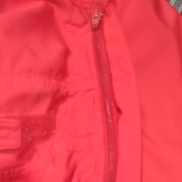 L. L. BEAN RED NYLON UTILITY WINDBREAKER JACKET HOOD POCKETS INNER DRAWSTING L - Picture 15 of 16